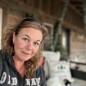 Meet your Posher, Tina